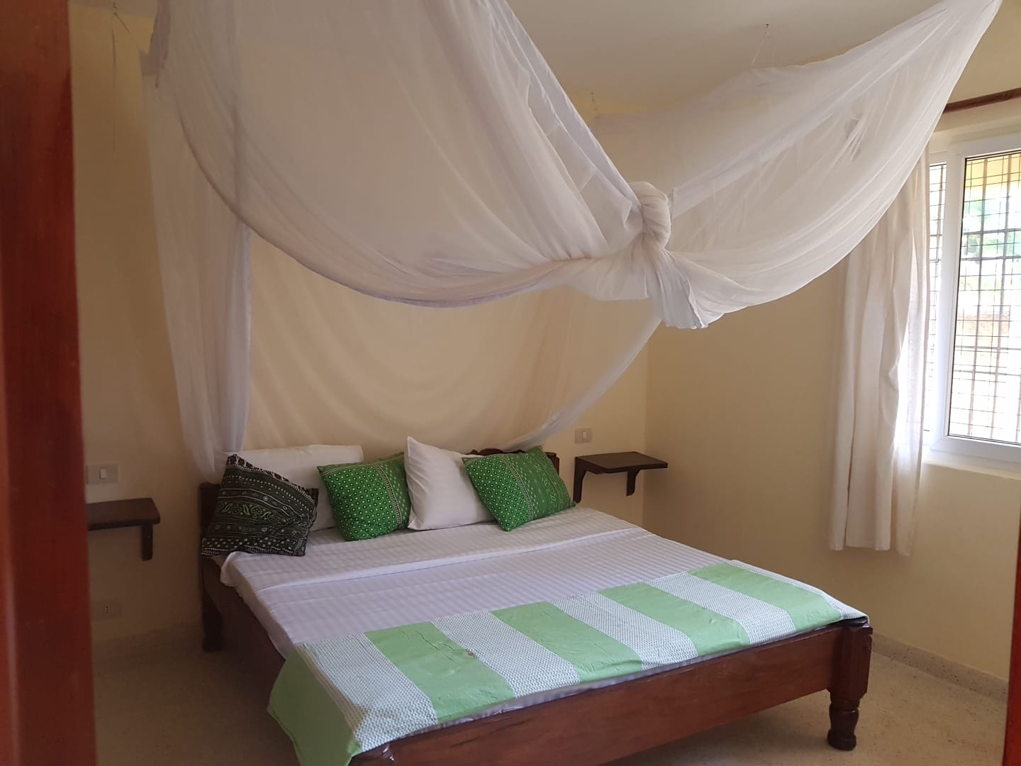 masterbedroom Le Pleiadi Malindi with kingsize bed